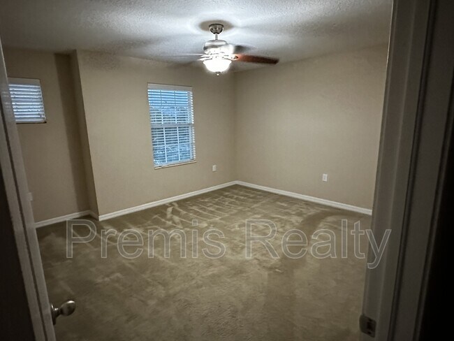 Photo - 11875 77 Ct House
