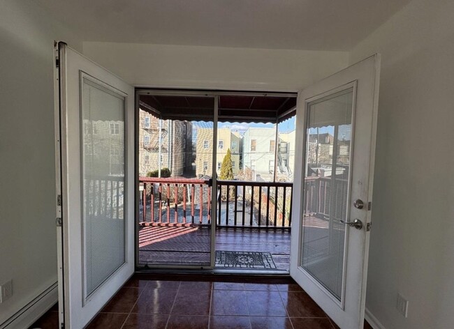 Foto del edificio - 7705 5th Ave