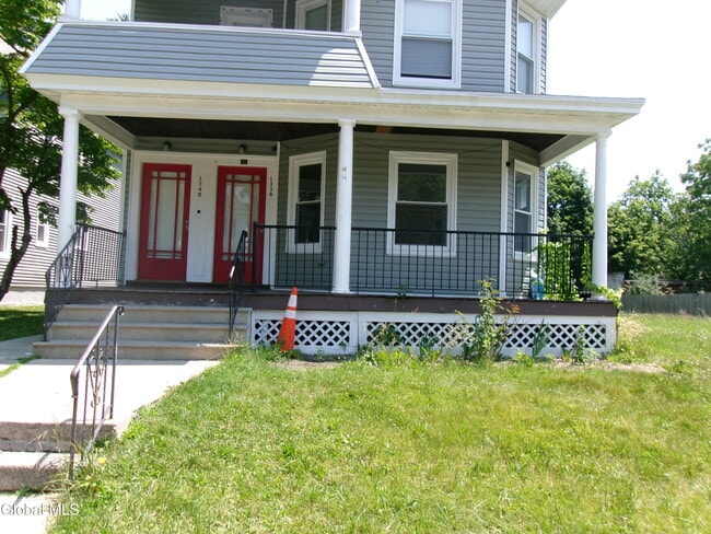 Foto del edificio - 1338 Parkwood Blvd