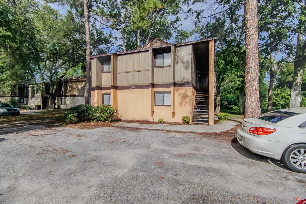 Building Photo - 5216 Westchase Ct