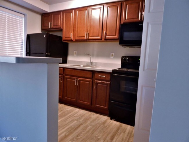 Foto del edificio - 689 W Walnut Ln