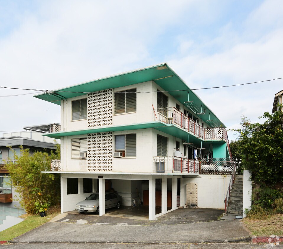Primary Photo - 1548 Pele St