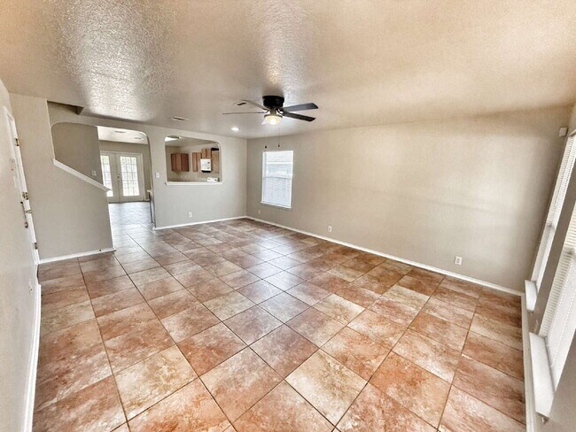 Foto del edificio - Spacious 5-Bedroom Quail Valley Home with ...