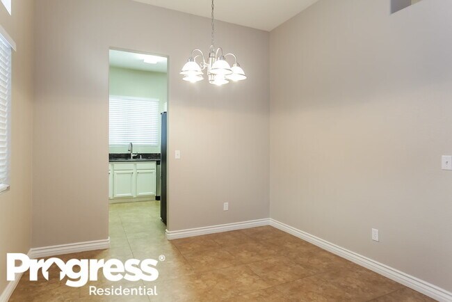 Building Photo - 2018 Annbriar Ave