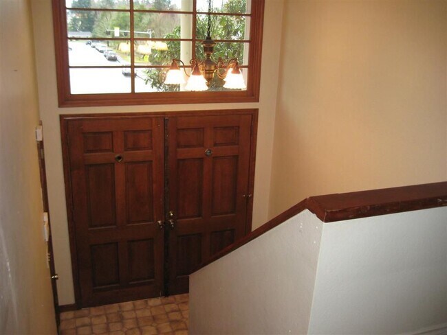 Foto del edificio - 5 bedrooms