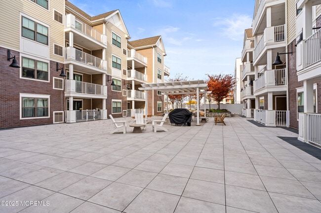 Foto del edificio - 165 Pavilion Ave