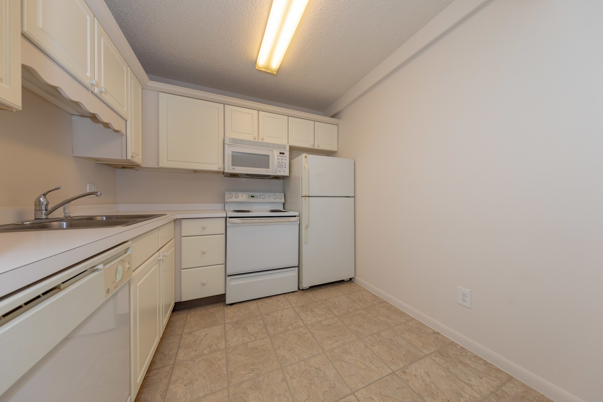 Arbor Grove Lorain – photo 2