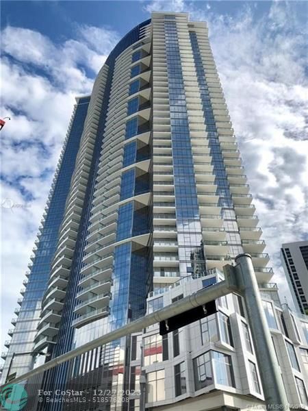 Foto del edificio - 851 NE 1st Ave