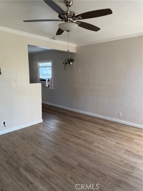 Building Photo - 814 E Erna Ave