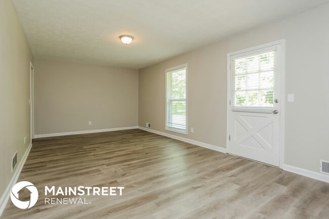 Building Photo - 6165 Marilla St