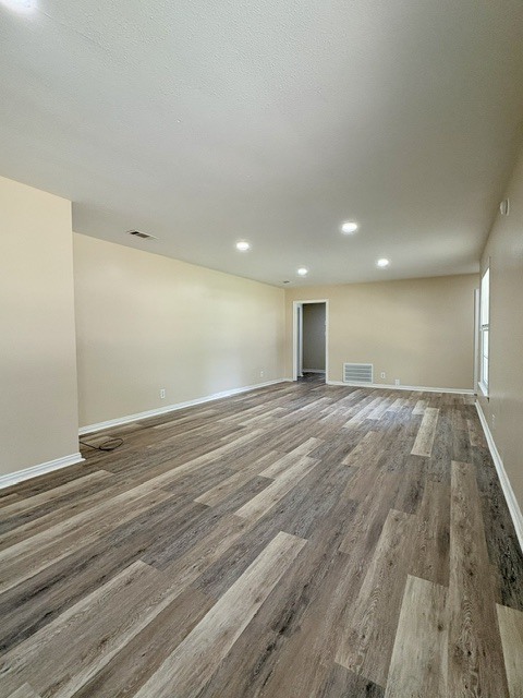 Building Photo - 1824 S Fleishel Ave