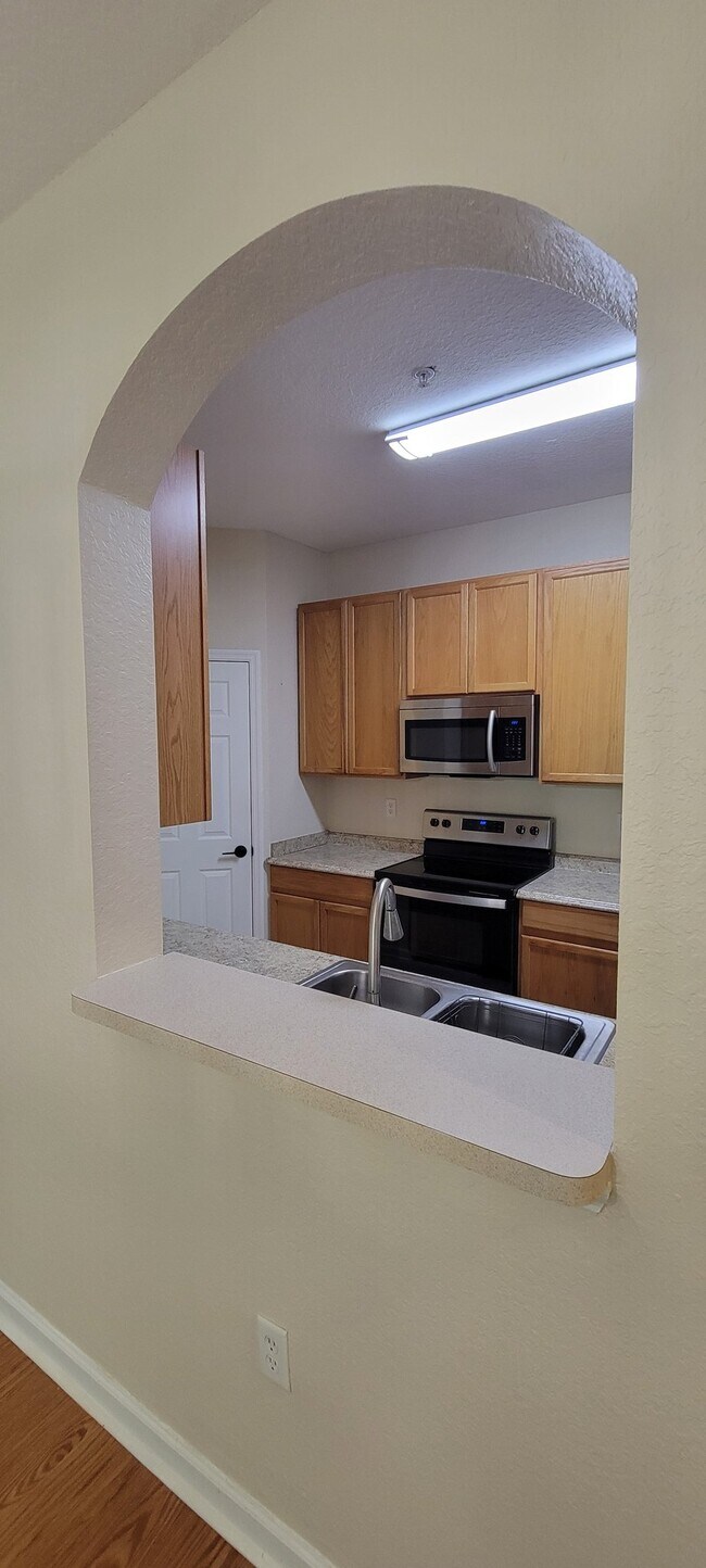Building Photo - 8775 Sartori St
