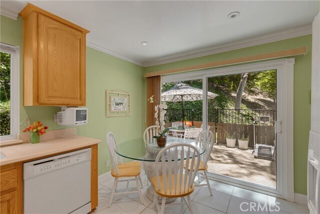 Building Photo - 2842 Sierra Canyon Way