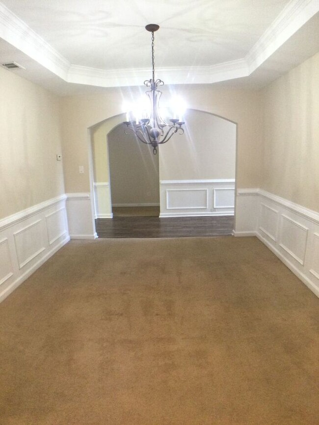 Building Photo - 7643 Cedar Grove Ct