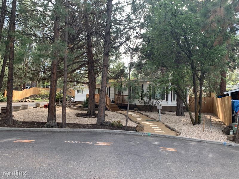 Primary Photo - 3 br, 2 bath Mobile Home - 60957 Mcmullin Dr