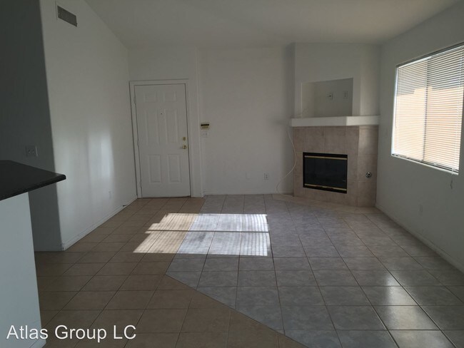 Building Photo - 1508 Dallas Ter