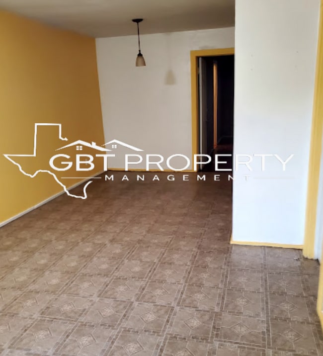 Foto del edificio - 207-207 Davis St