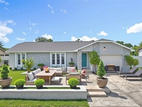 Building Photo - 7609 Winter Shade Dr