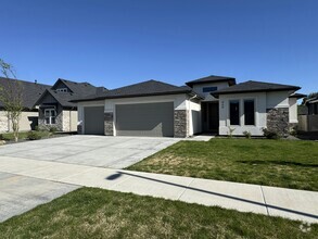 Building Photo - 868 W Tall Prairie Dr
