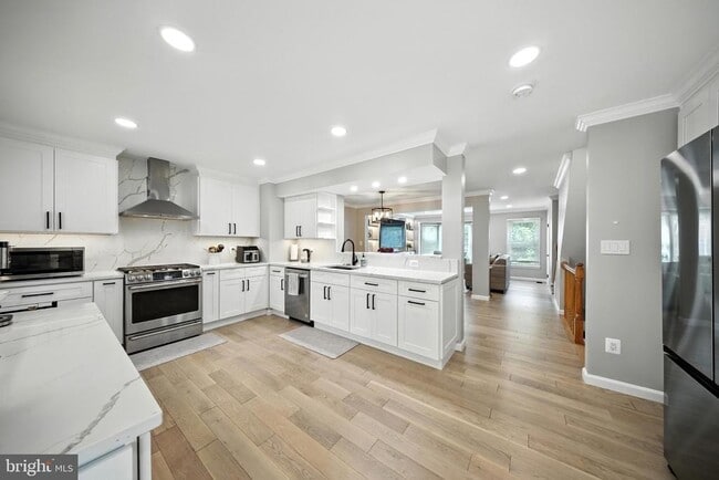 Building Photo - 6586 Morning Meadow Dr