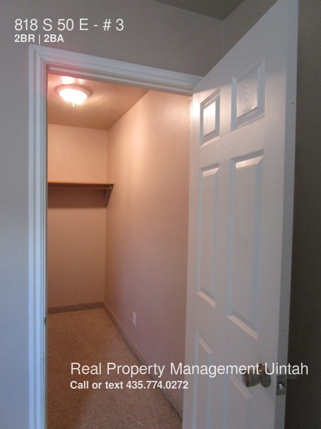Building Photo - 818 S 50 E