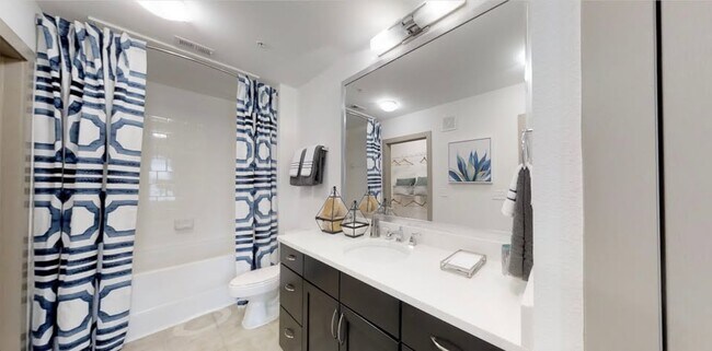 Foto del edificio - 5005 Galleria Dr