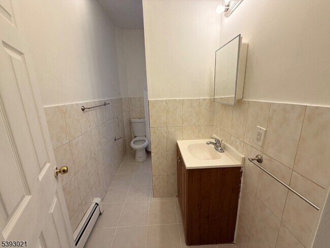 Foto del edificio - 403 S Clinton St