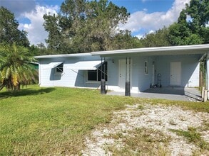 Building Photo - 420 Somerset Rd