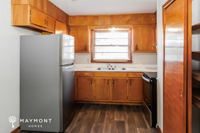 Foto del edificio - 4003 Timbercrest Dr NW