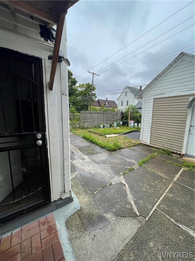 Foto del edificio - 298 Winslow Ave