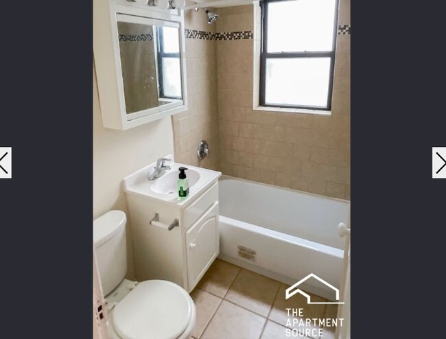 Photo - 514 W Cornelia Ave Apartment