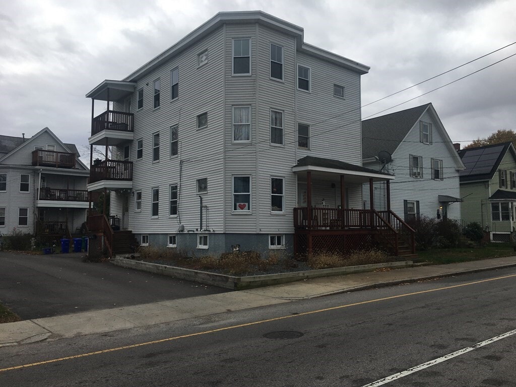 Foto principal - 41 Emory St
