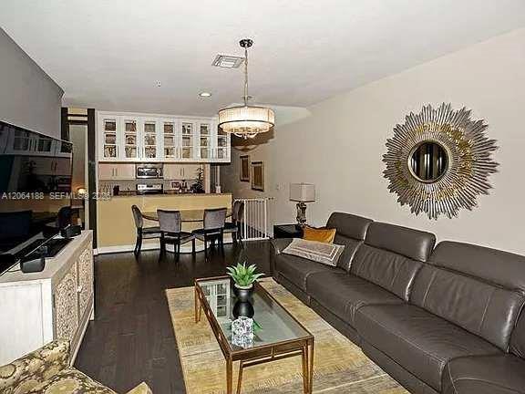 Building Photo - 837 SW 147th Ave