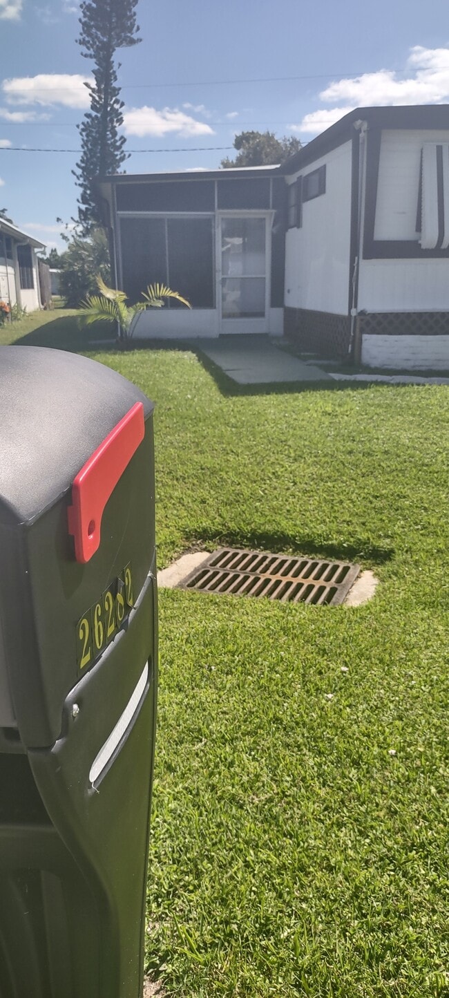 Building Photo - 26282 Princess Ln