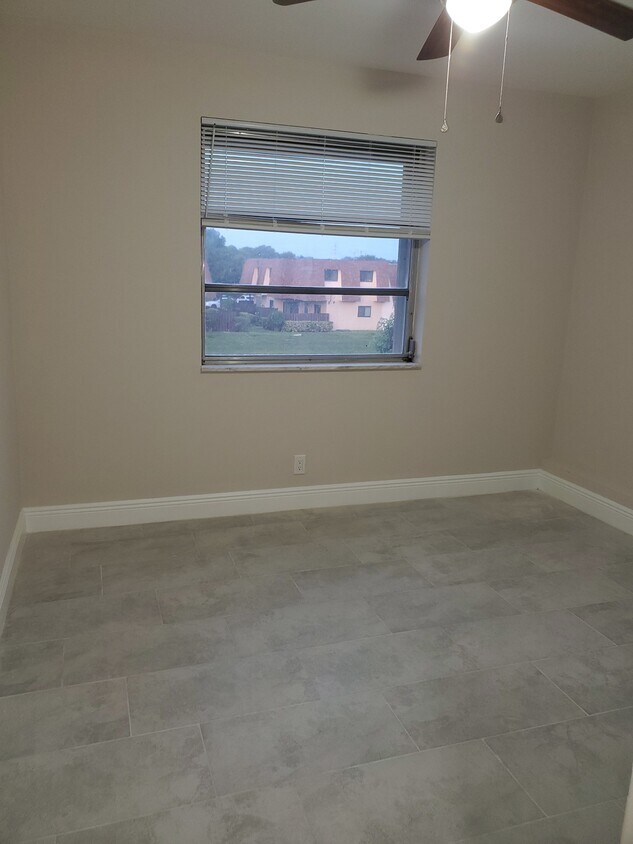 Foto del edificio - 1375 Seaview