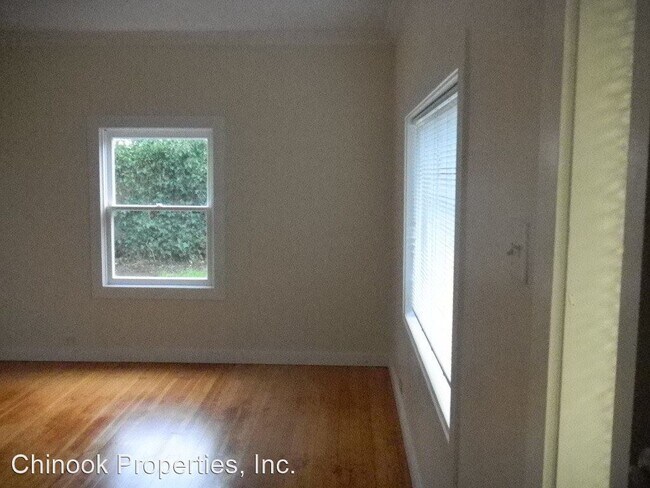 Foto del edificio - 4 br, 2 bath Apartment - 240 E 31st Ave