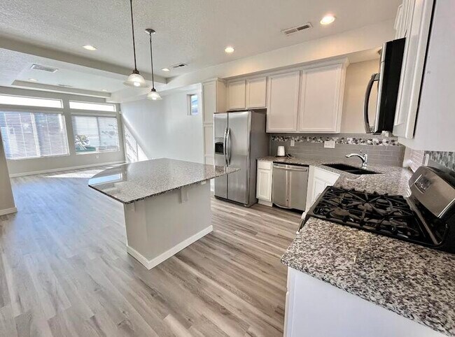 Photo - 5164 Andes Way House