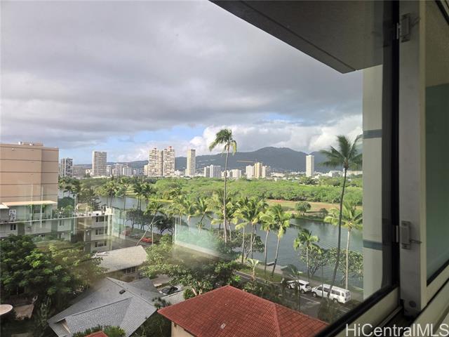Foto del edificio - 2465 Ala Wai Blvd