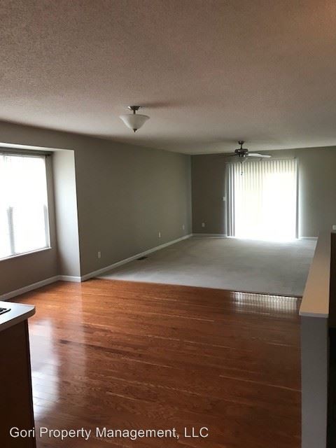 Foto del edificio - 37 Old Orchard Ln