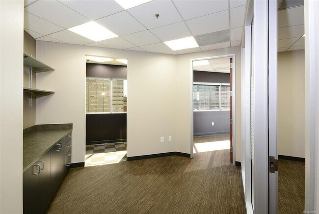 Foto del edificio - 1800