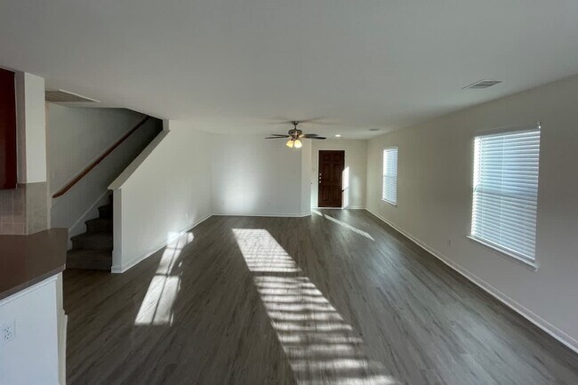 Foto del edificio - 7803 Cypress Edge Dr