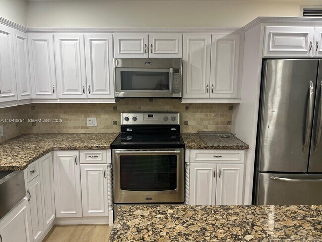 Foto del edificio - 6330 SW 34th St