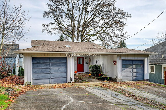 Building Photo - 5118 SW 1st Ave