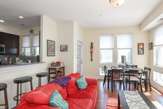 Foto del edificio - 284 15th St SE