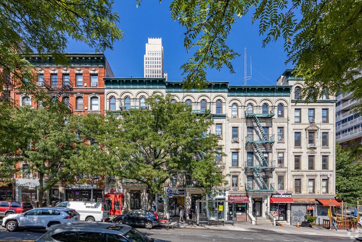 Primary Photo - 1268 Amsterdam Ave