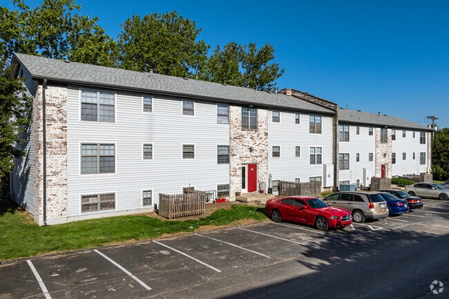 Building Photo - Lenexa Crossing Apartments