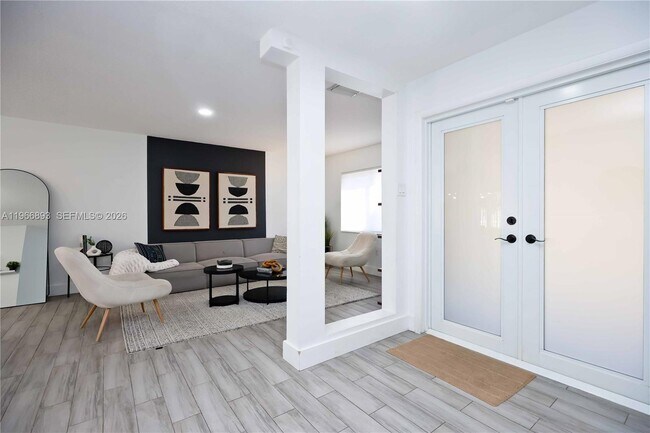 Foto del edificio - 3149 NW 71st Ave