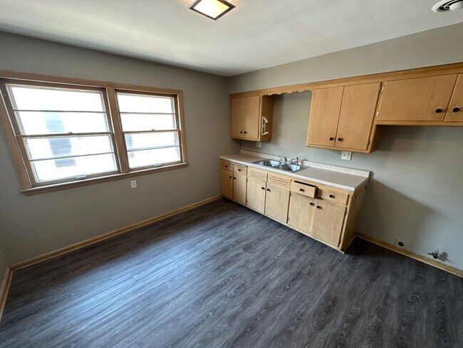 Building Photo - 4053-4055 N 91st St. (Duplex)