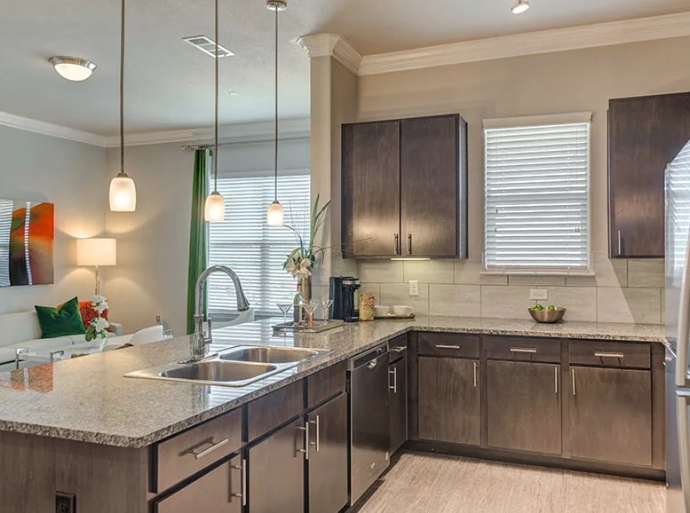 Foto principal - 4407 Grand Ave Pkwy