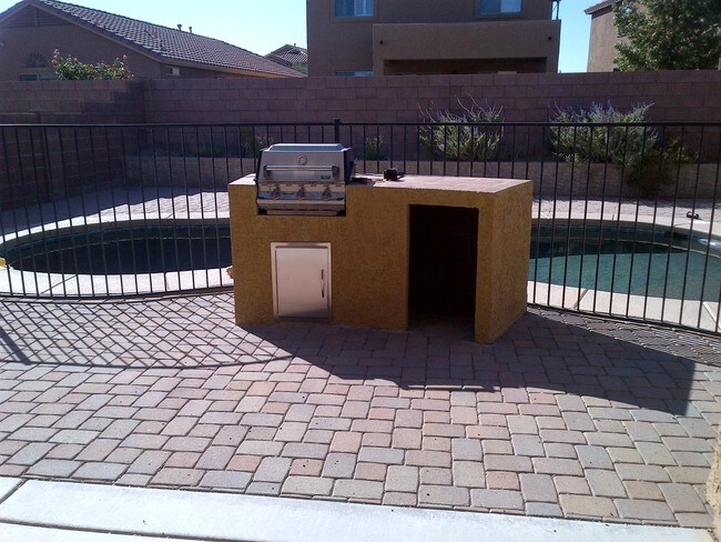 Building Photo - 13202 E Mineta Ridge Dr